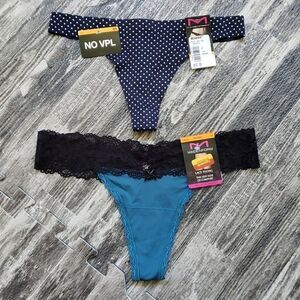NEW!  2 PAIRS MAIDENFORM THONG PANTIES, SIZE SMALL